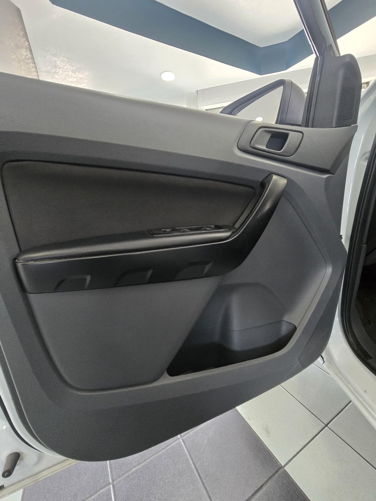 Ford Ranger 2.2 TDCi Doppia Cabina XL 5pt.