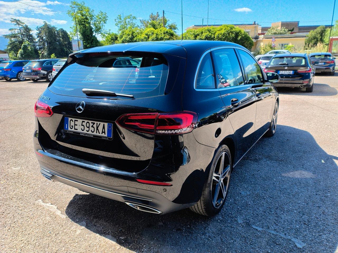 Mercedes-benz B 180 B 180 d Automatic Business Extra