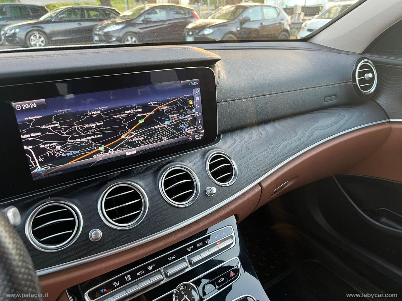 MERCEDES-BENZ E 220 d S.W. Auto Premium