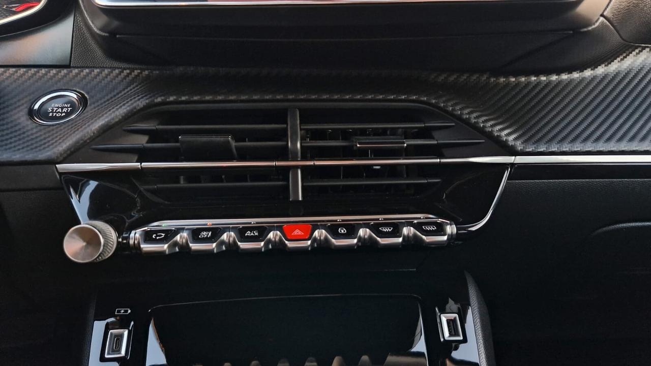 Peugeot 2008 Allure Pack 1.5