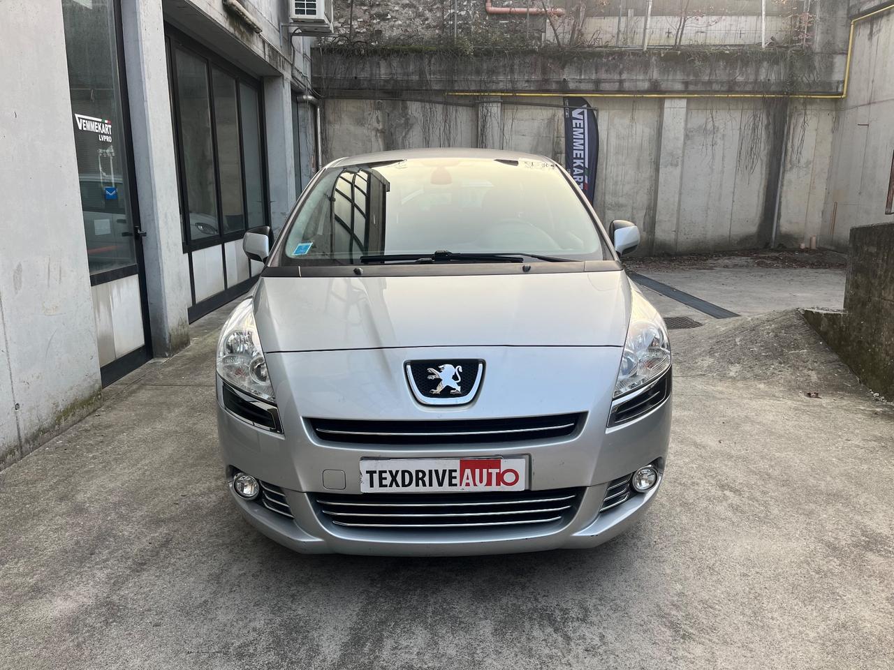 Peugeot 5008 1.6 HDi 112CV Business