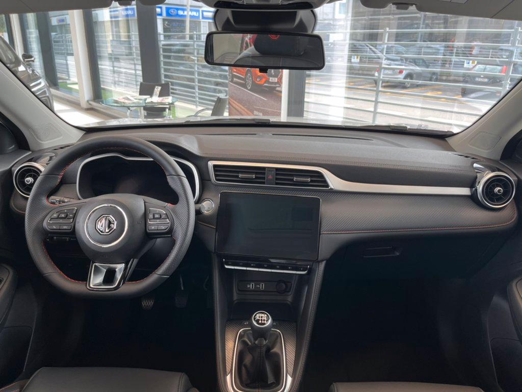 MG ZS 1.0 Luxury del 2024