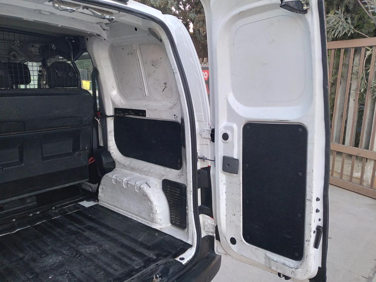 Nissan NV200 1.5 dCi 90CV Bus