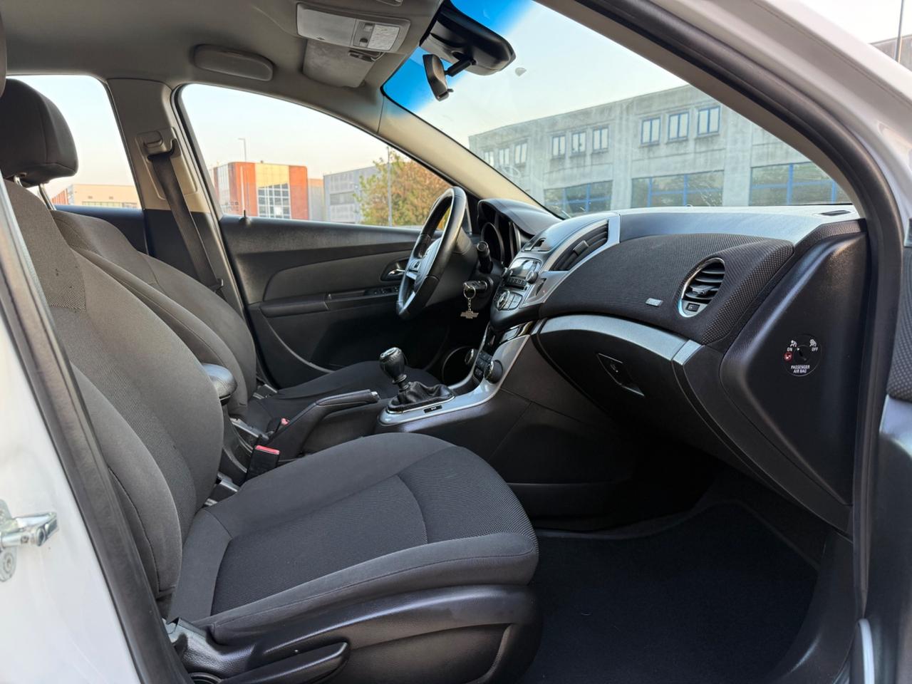 Chevrolet Cruze 1.6 4 porte LT