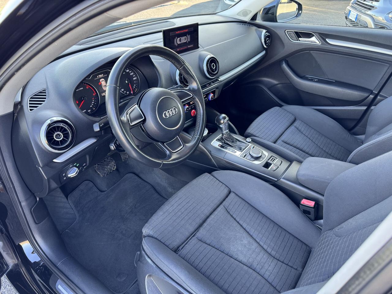 Audi A3 Sedan 1.6 TDI clean diesel S tronic Ambition