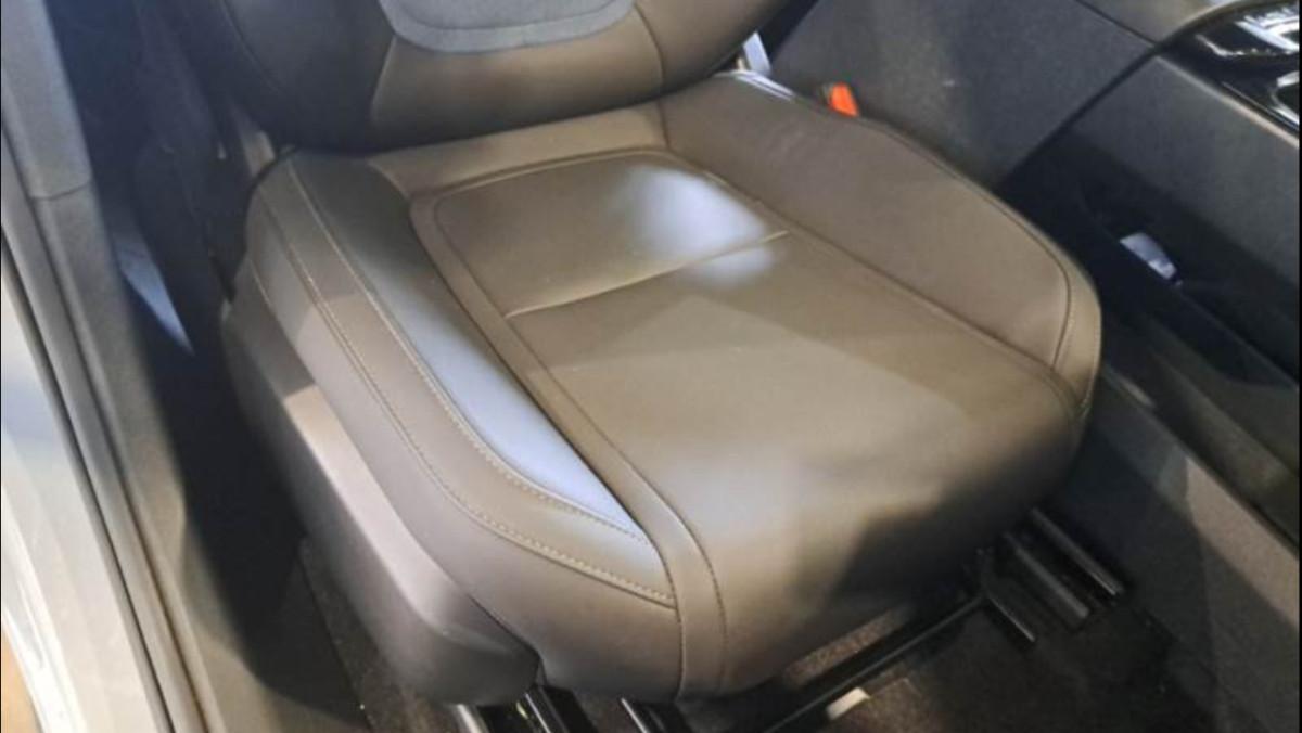 VOLVO Ex30 Single Motor Extended Range Rwd Plus