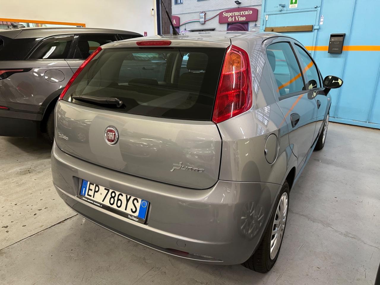 Fiat Punto 1.2 8V 5 porte Lounge - solo 19000km - Autonavigli