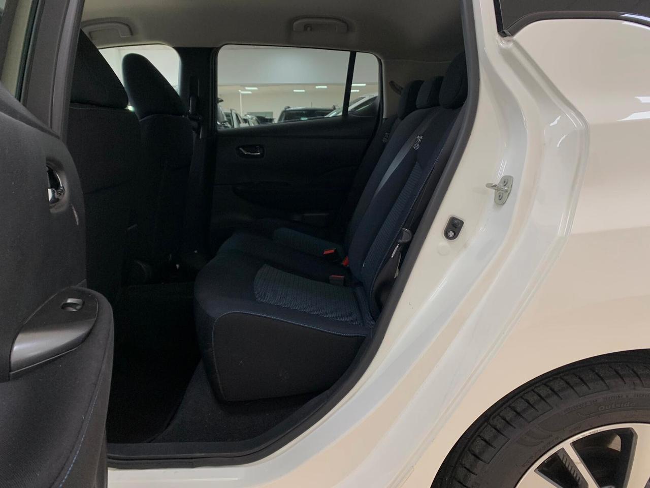 Nissan Leaf Tekna 40kWh 150cv *IVA DEDUCIBILE*