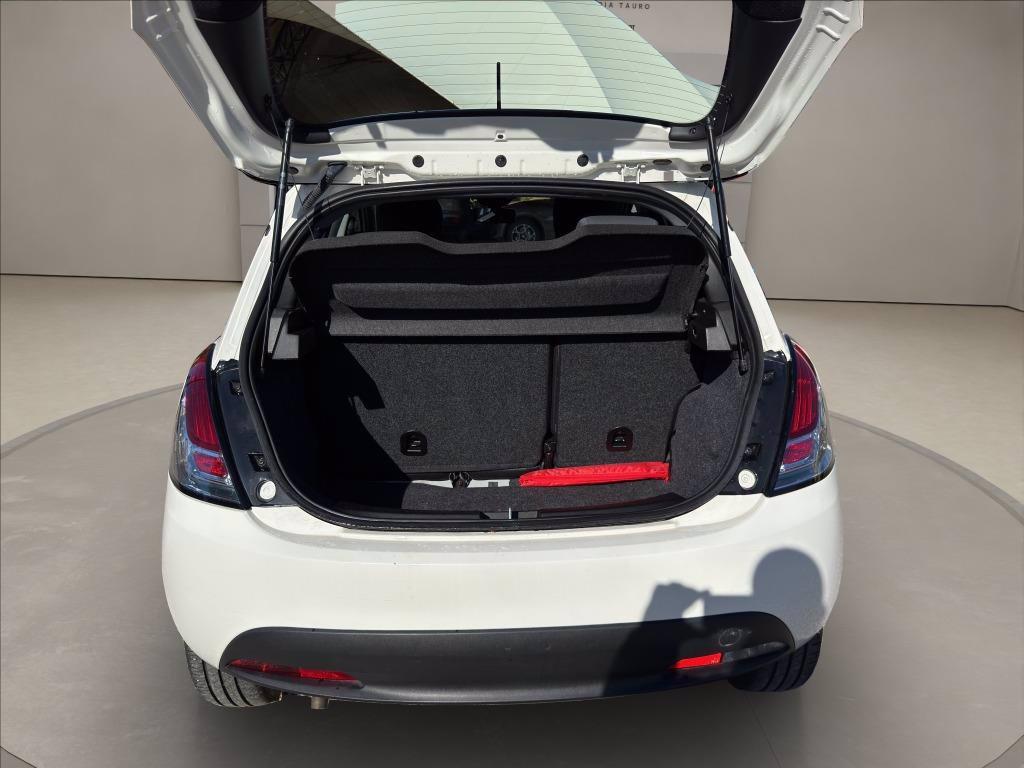 LANCIA Ypsilon 1.0 firefly hybrid Oro s&s 70cv del 2024