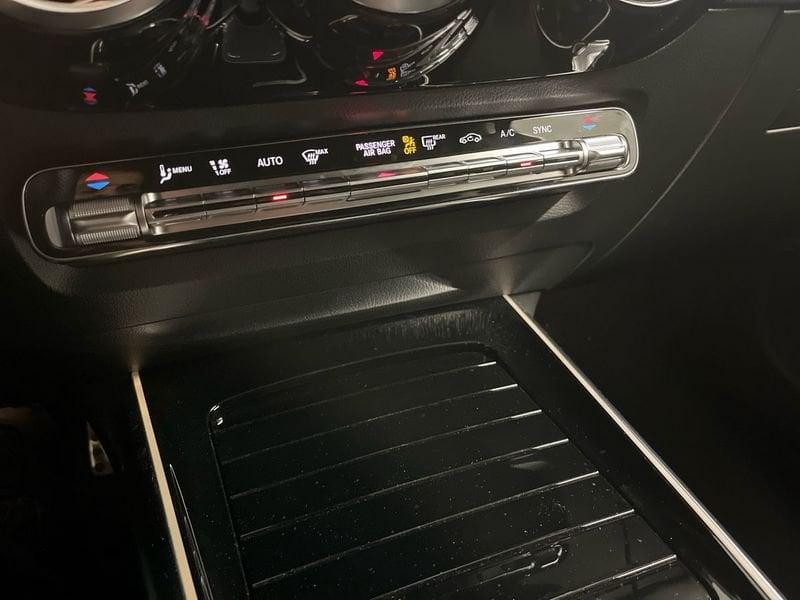 Mercedes-Benz GLA 180 Automatic Premium