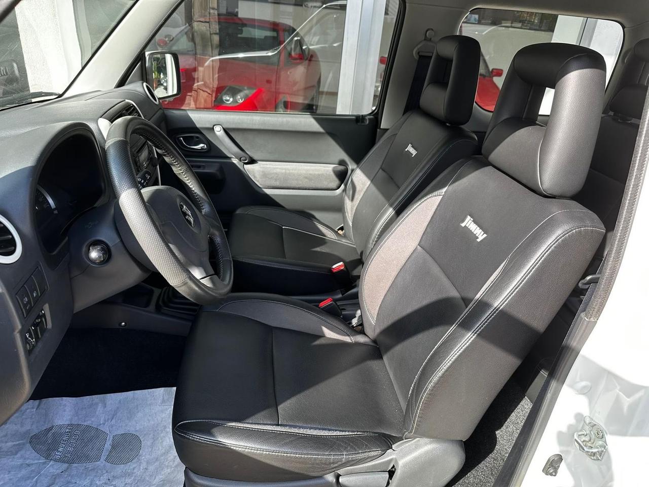 Suzuki Jimny 1.3i 16V cat 4WD JLX
