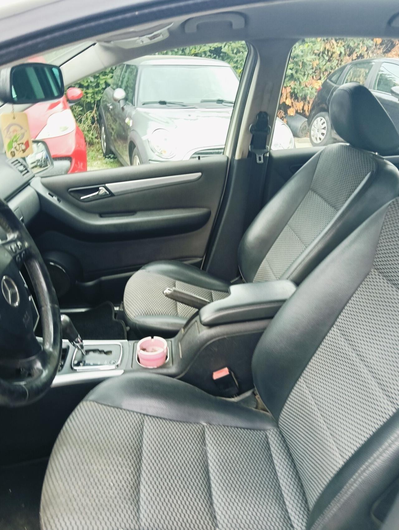 Mercedes-benz A 180 160 CDI AUTOMATIC Premium