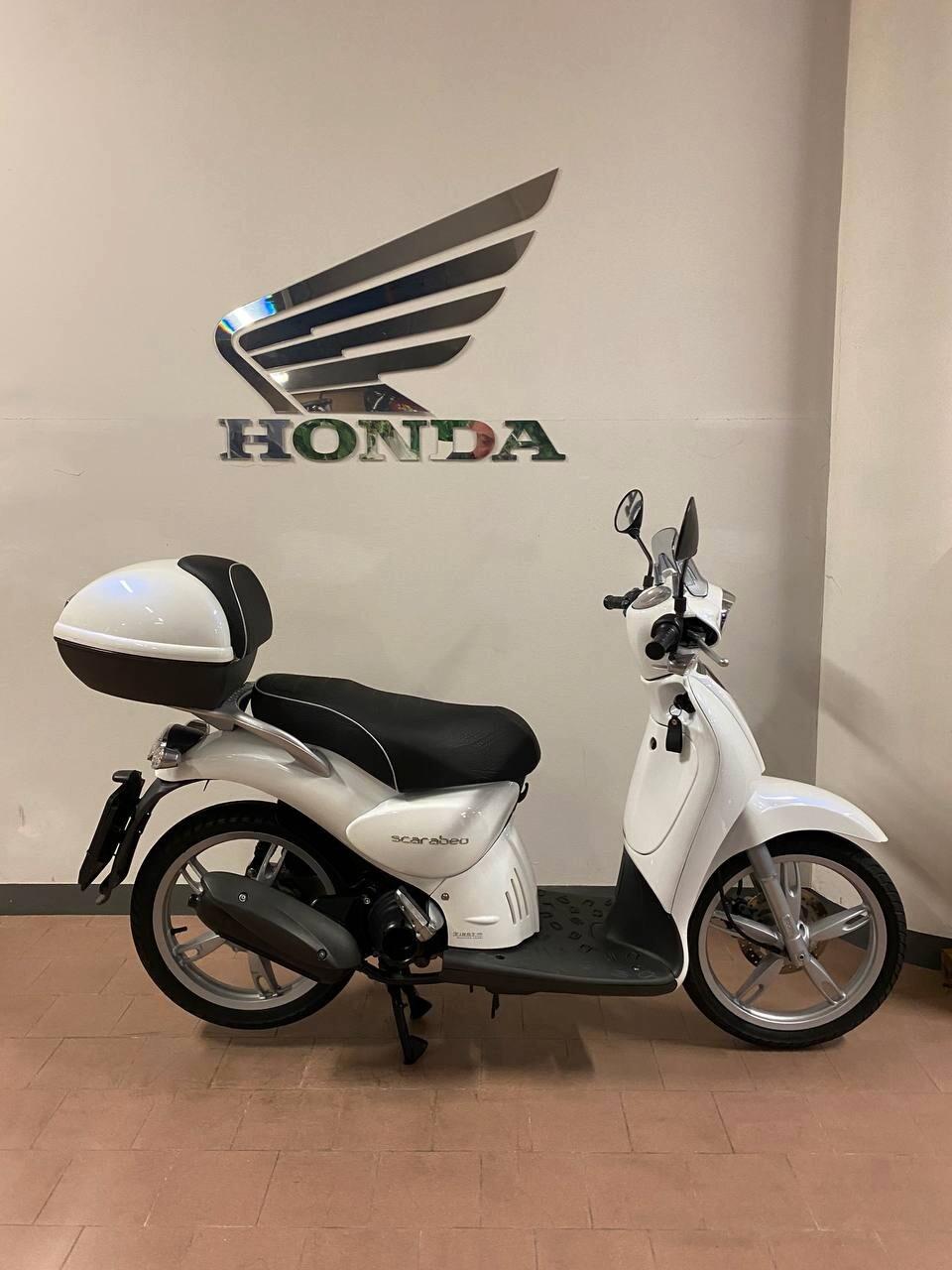 Aprilia Scarabeo 100 4 tempi