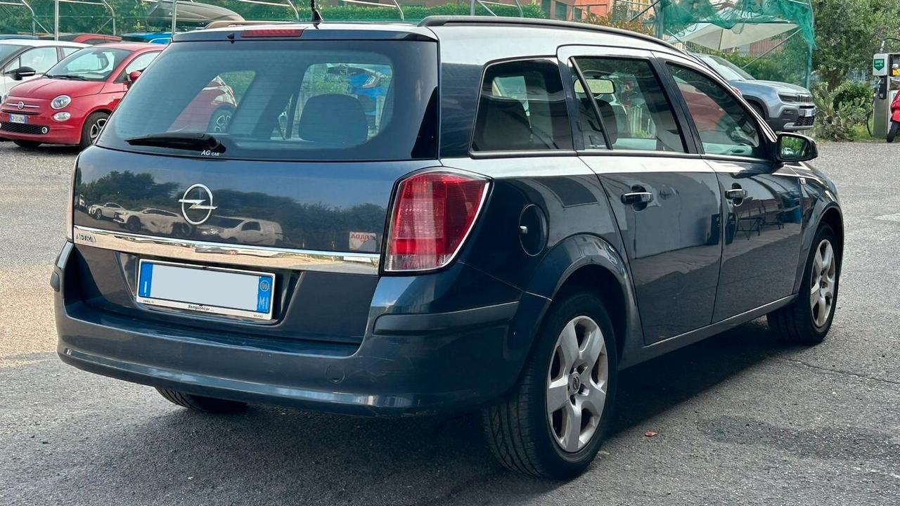 Opel Astra 1.4 16V Twinport SW Enjoy * 62.000 KM *