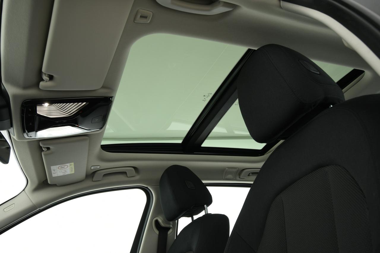 BMW 320d Touring mhev 48V Business Advantage auto