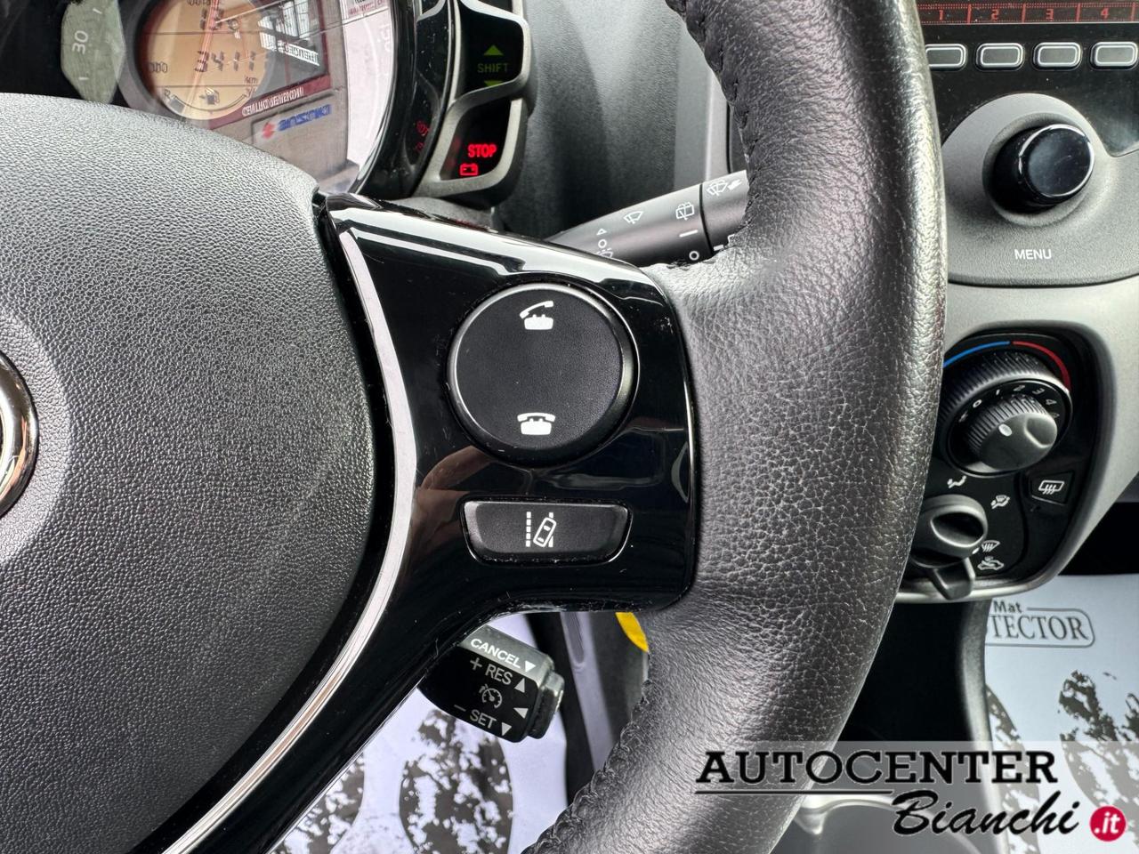 Toyota Aygo 5 Porte Aygo 5p 1.0 x-cool 72cv