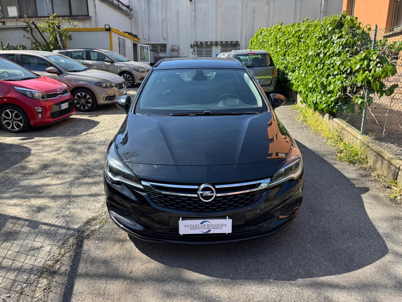Opel Astra 1.6 CDTi 136CV aut. Sports Tourer Business automatica