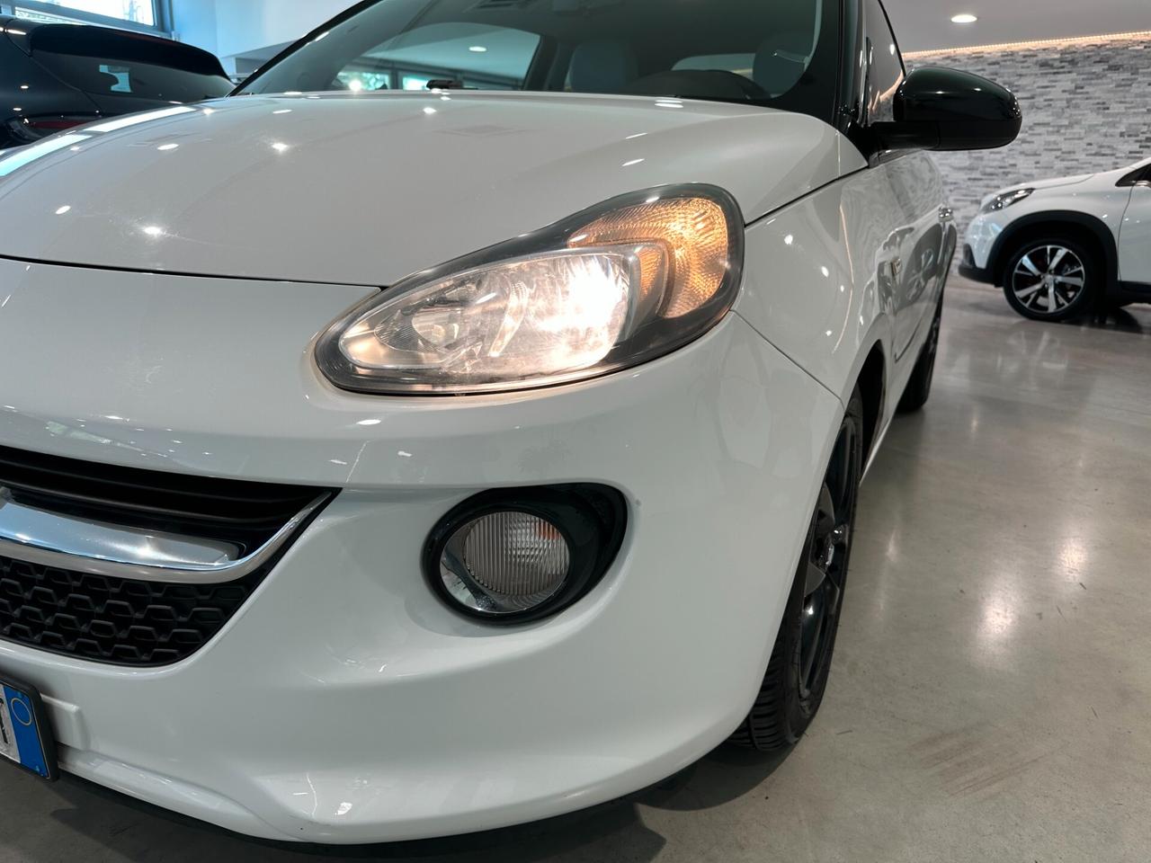 Opel Adam 1.2 70 CV