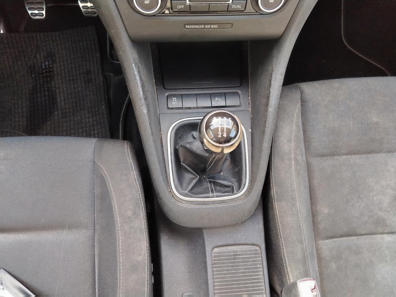 Volkswagen Golf 1.6 TDI DPF 5p. Highline