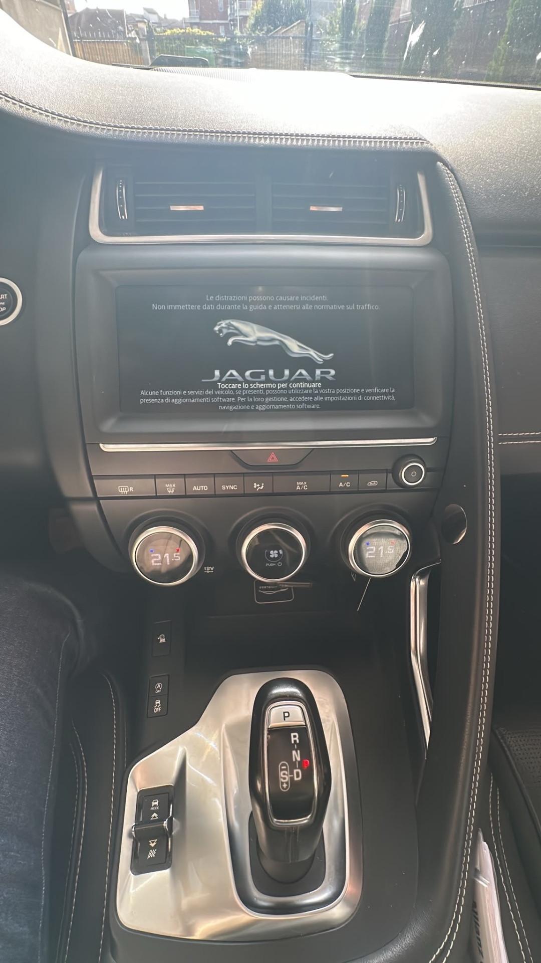 Jaguar E-Pace 2.0D 180 CV AWD aut. R-Dynamic HSE