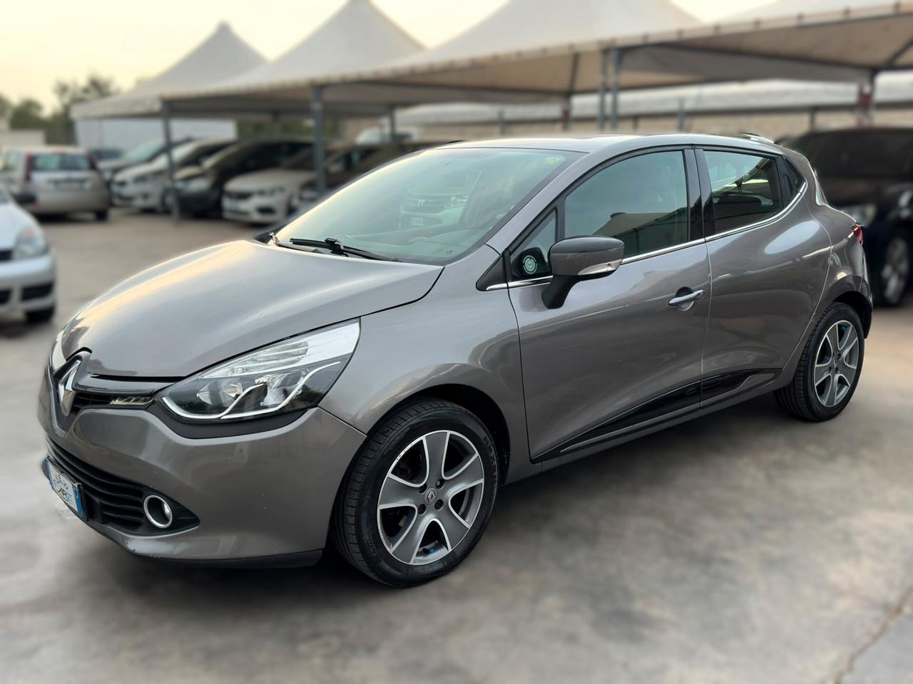 Renault Clio 1.5 dCi 8V 75CV 5 porte Costume National