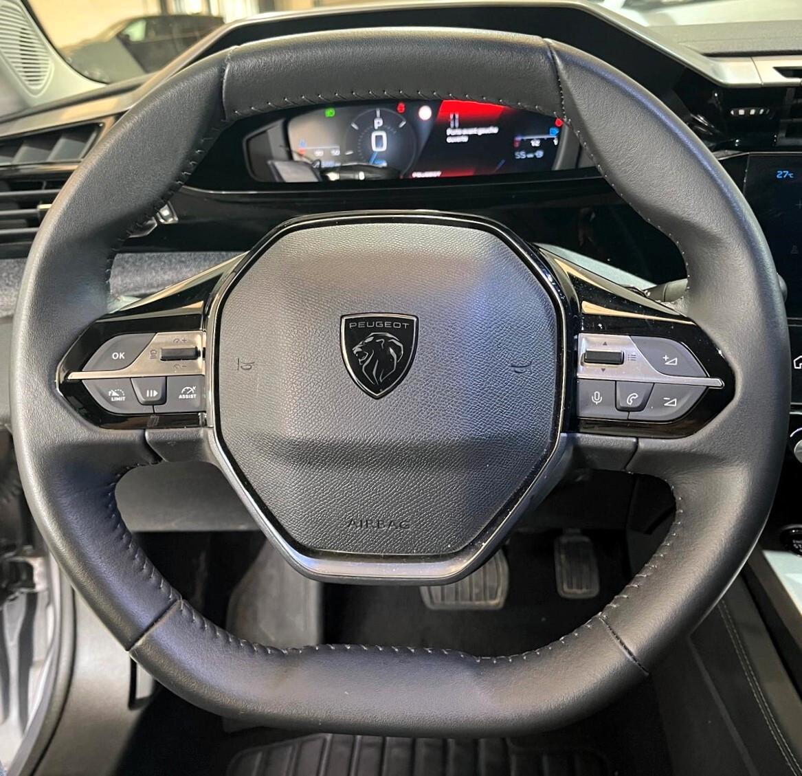 Peugeot 408 PureTech 130 S&S EAT8 Allure
