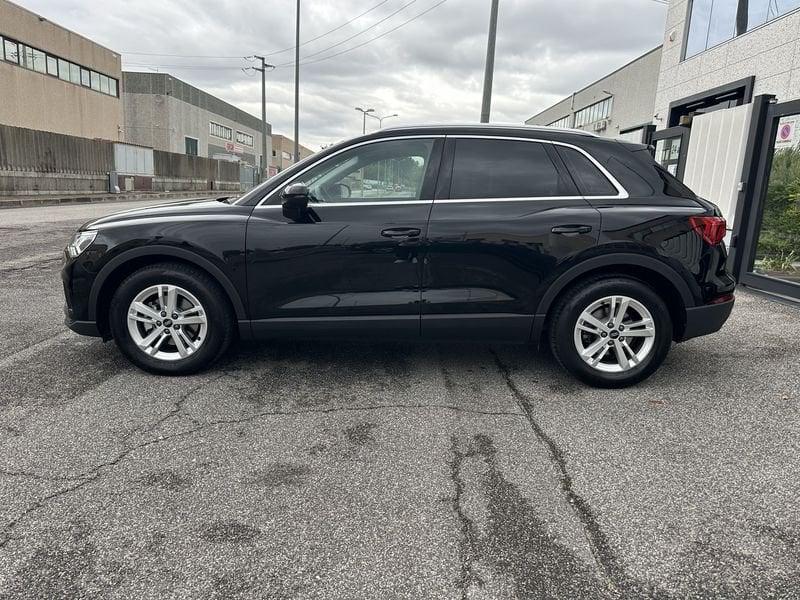 Audi Q3 Q3 35 2.0 tdi Business s-tronic