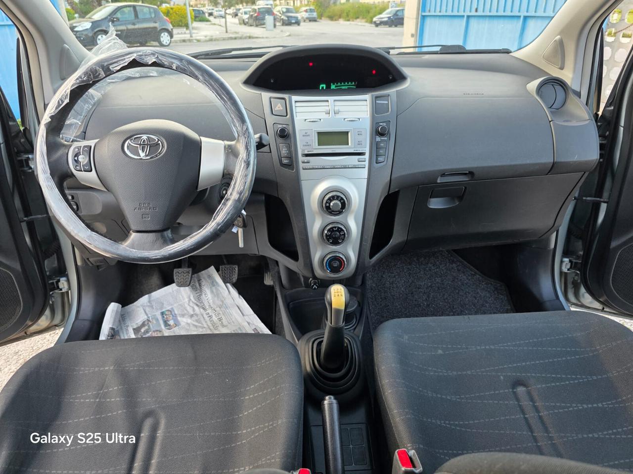 Toyota Yaris 1.0 5 porte Sol