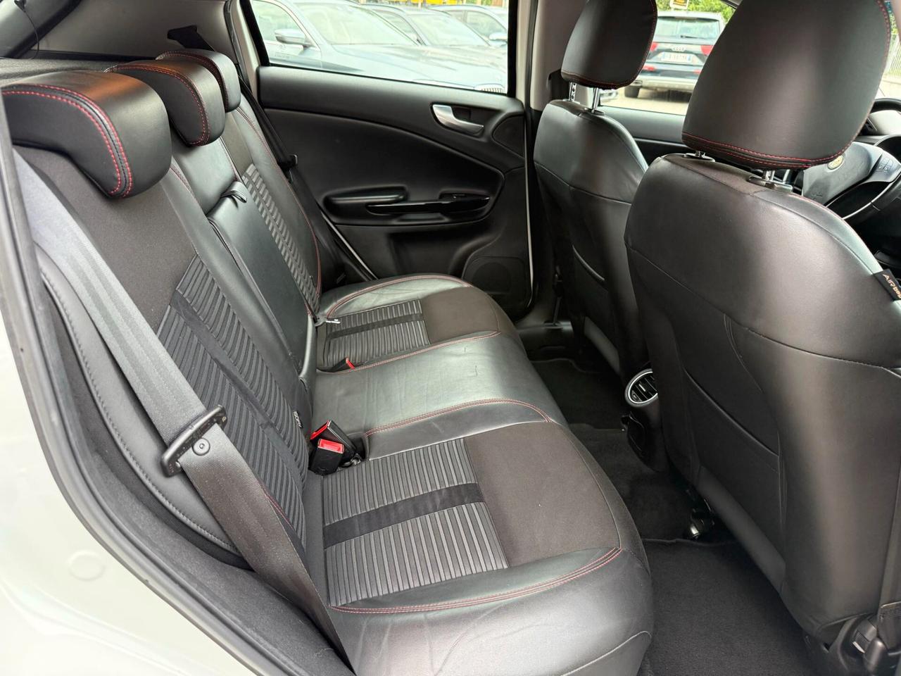 Alfa Romeo Giulietta 2.0 JTDm-2 140 CV Exclusive