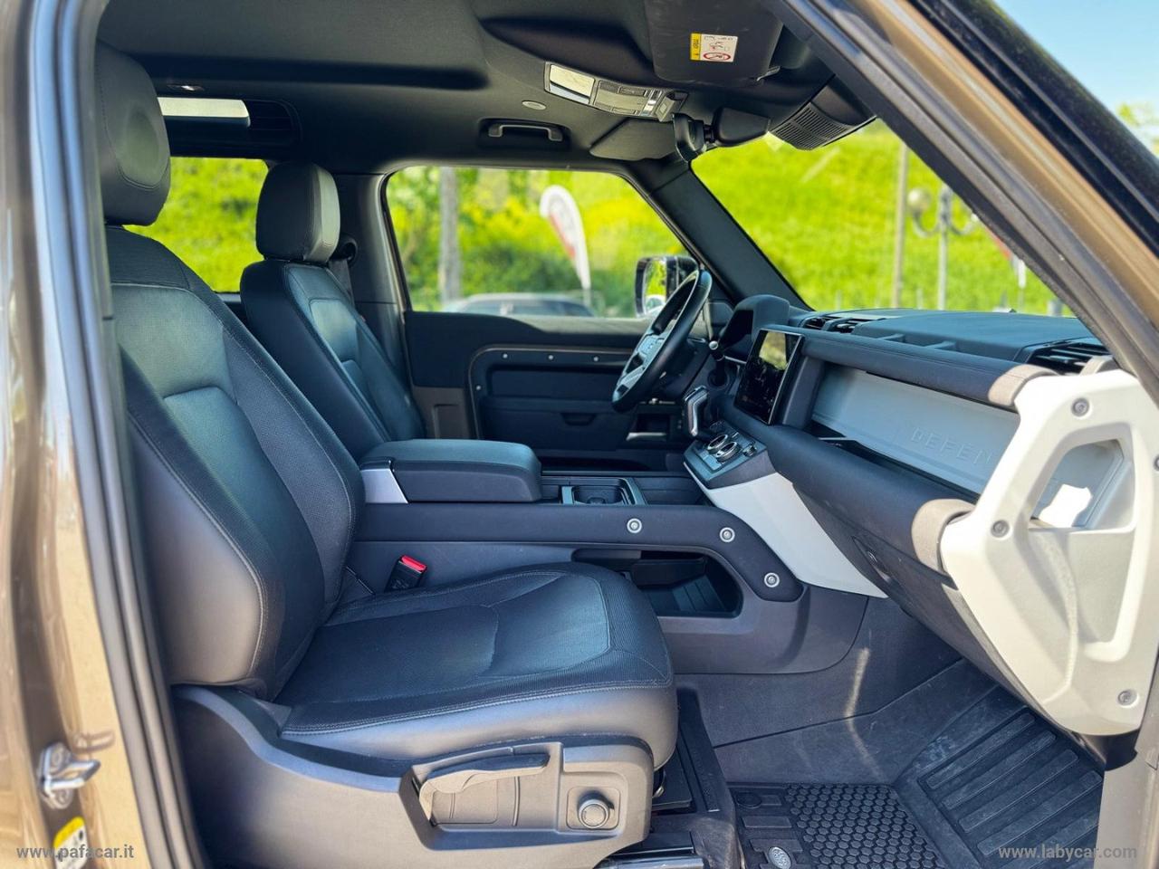 LAND ROVER Defender 90 3.0D I6 200 CV X-Dynamic S