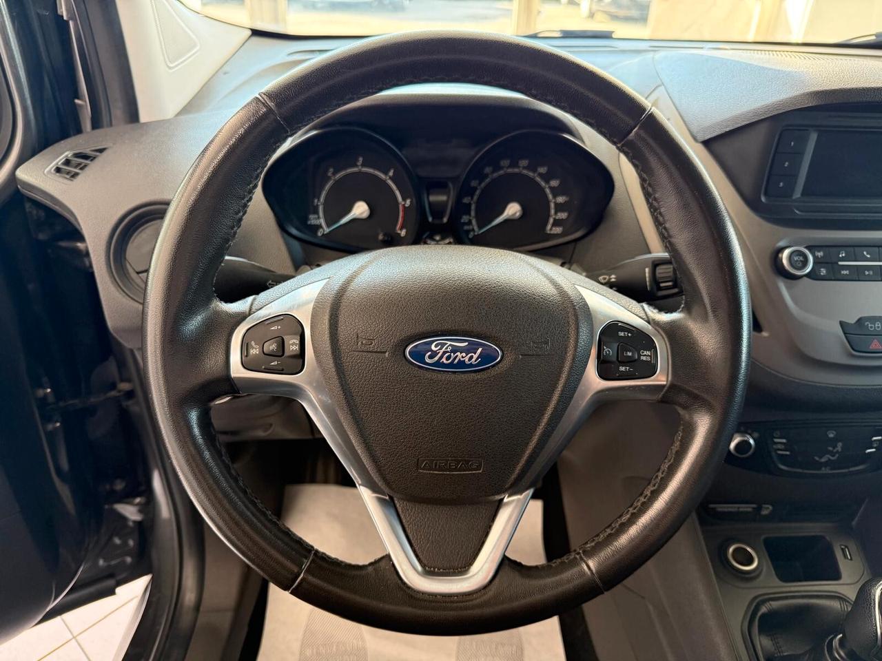 Ford Tourneo Courier 1.5 TDCI 2019