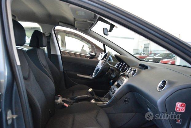 Peugeot 308 1.6 HDi 90CV FAP 5p. Comfort