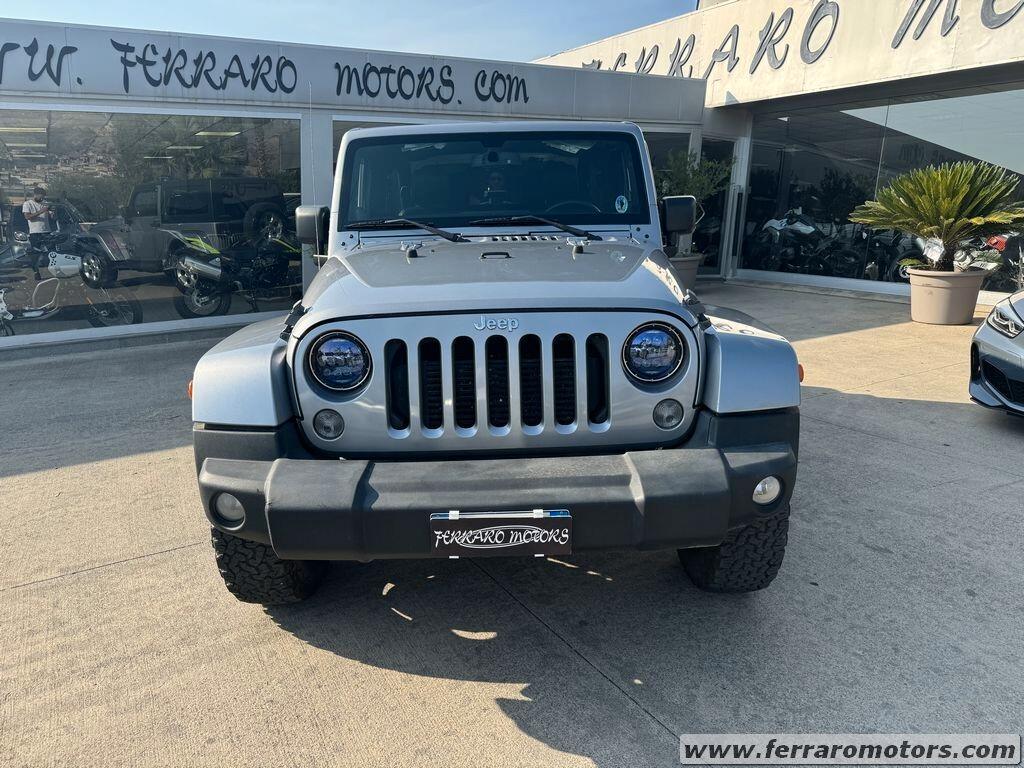 JEEP WRANGLER SAHARA 2.8 200CV A SOLI 279 EURO AL MESE