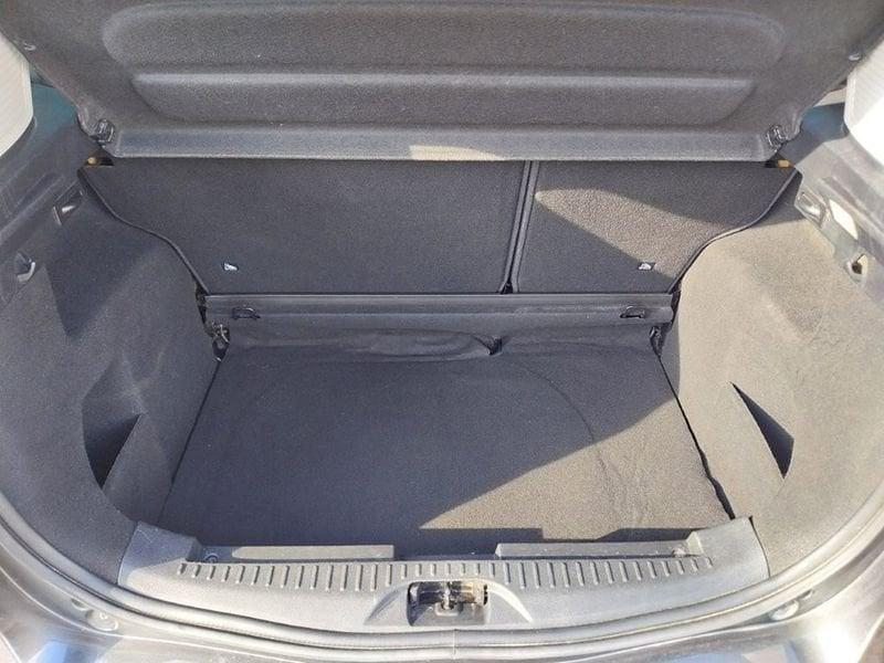 Ford B-Max 1.5 TDCi 75cv DPF Business Titanium