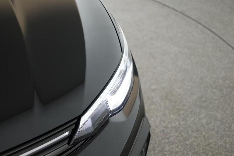 Volkswagen Golf Golf 2.0 TSI GTI DSG TETTO BLACK STYLE HEAD-UP CAMERA LED 19"