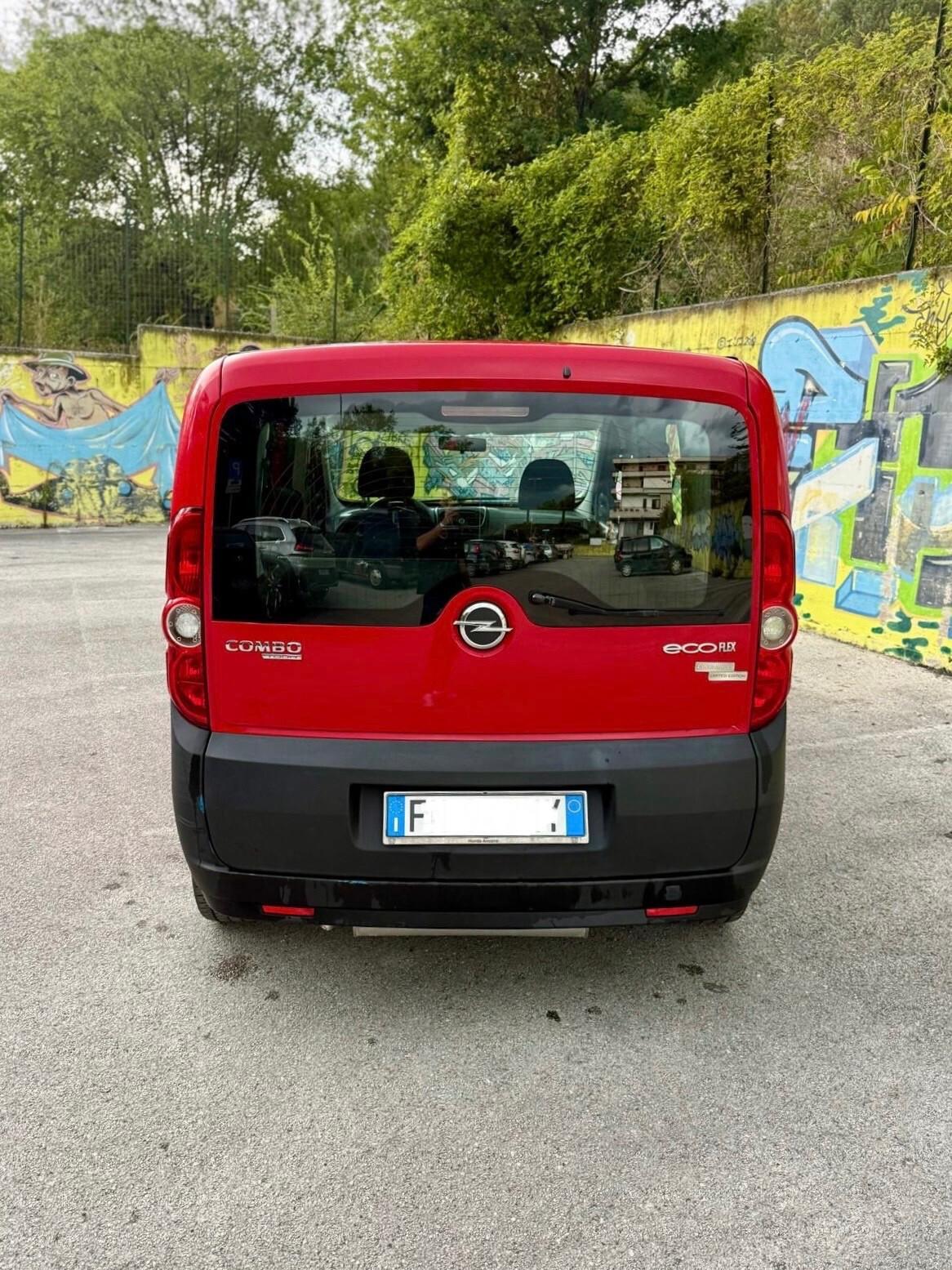 Fiat Doblo 5posti 1.4 T-Jet Natural Power uniproprietà