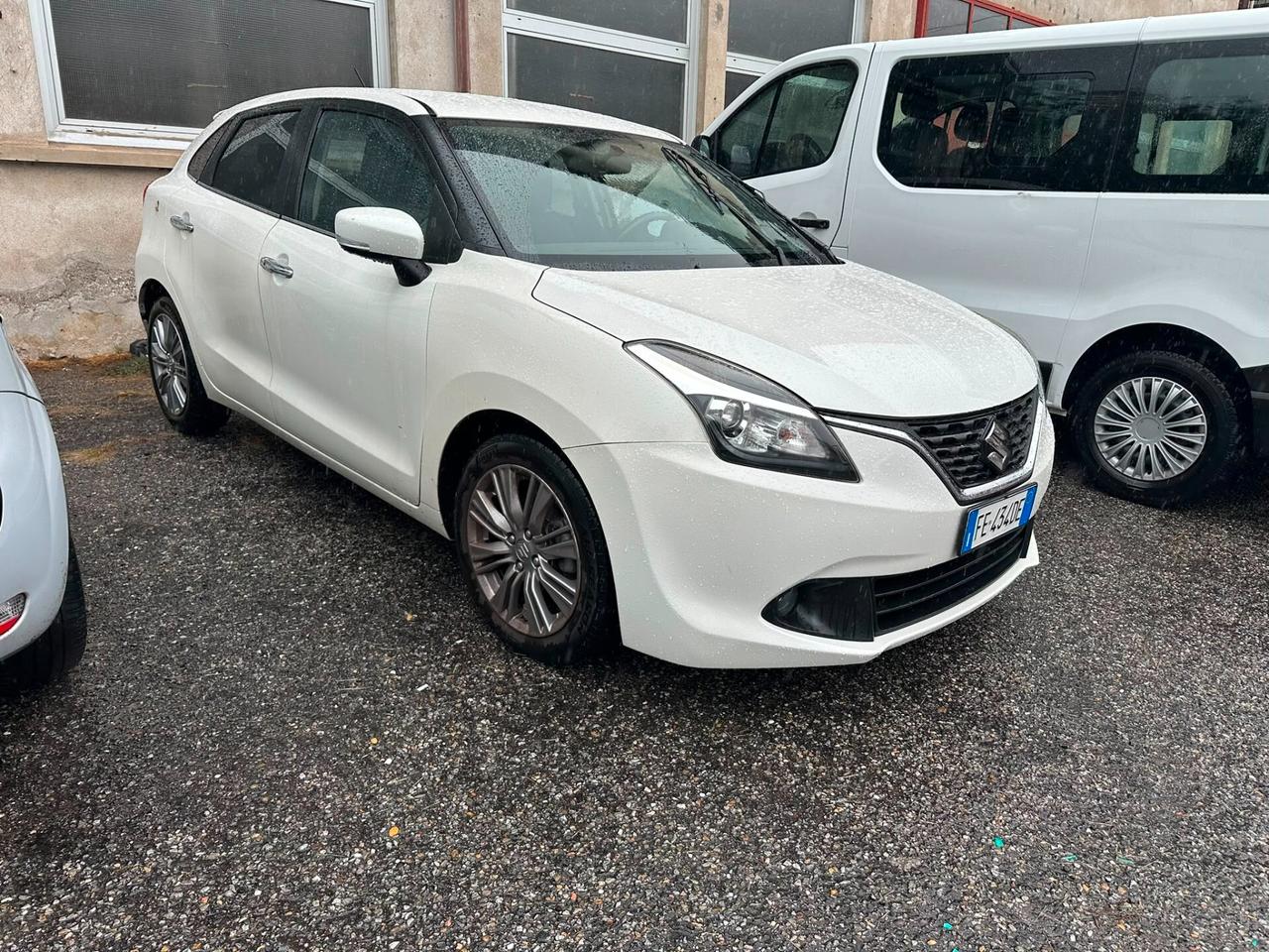 Suzuki Baleno 1.2 Hybrid B-Top