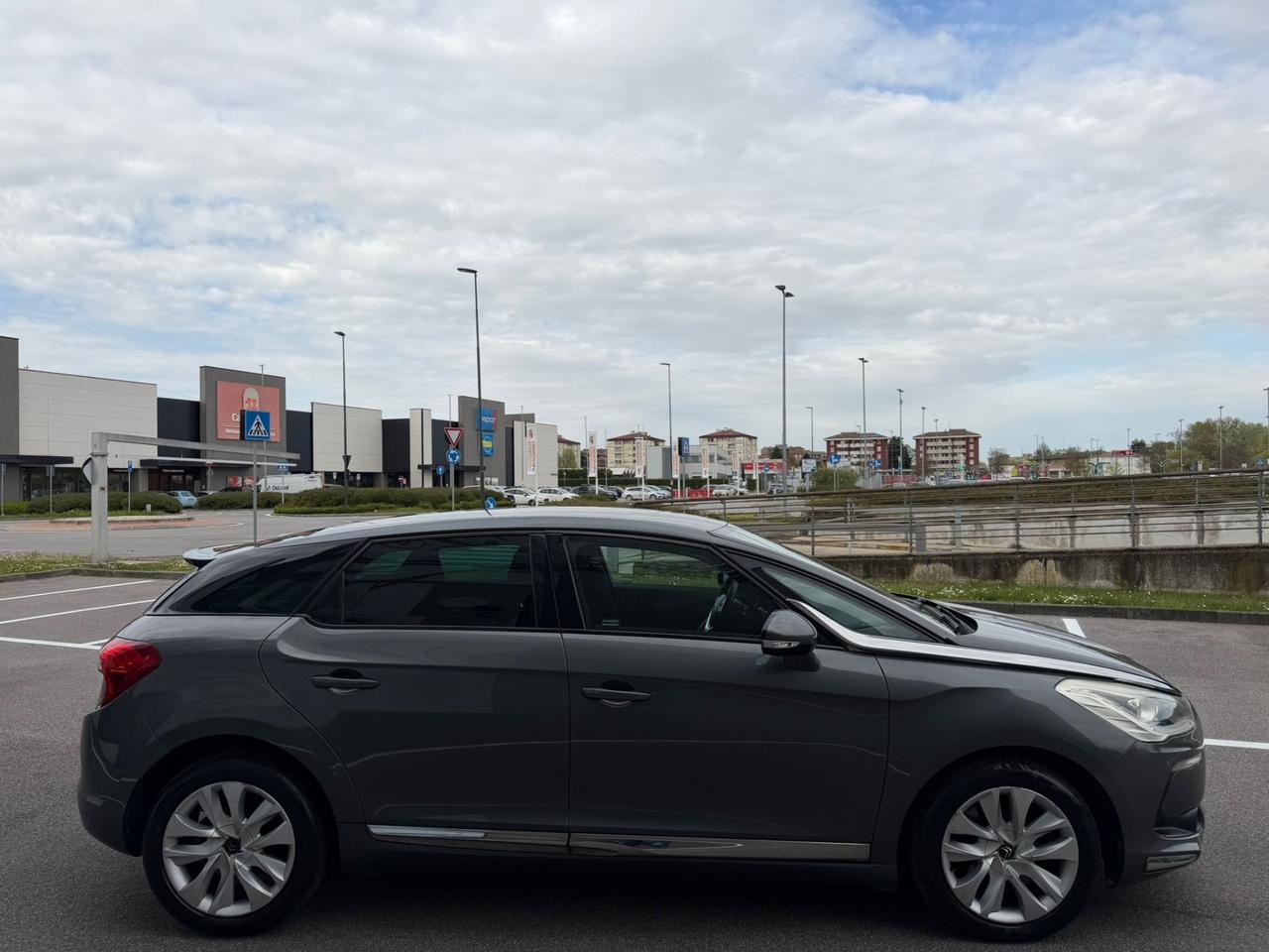 Ds DS5 5 2.0 HDi 160 Business