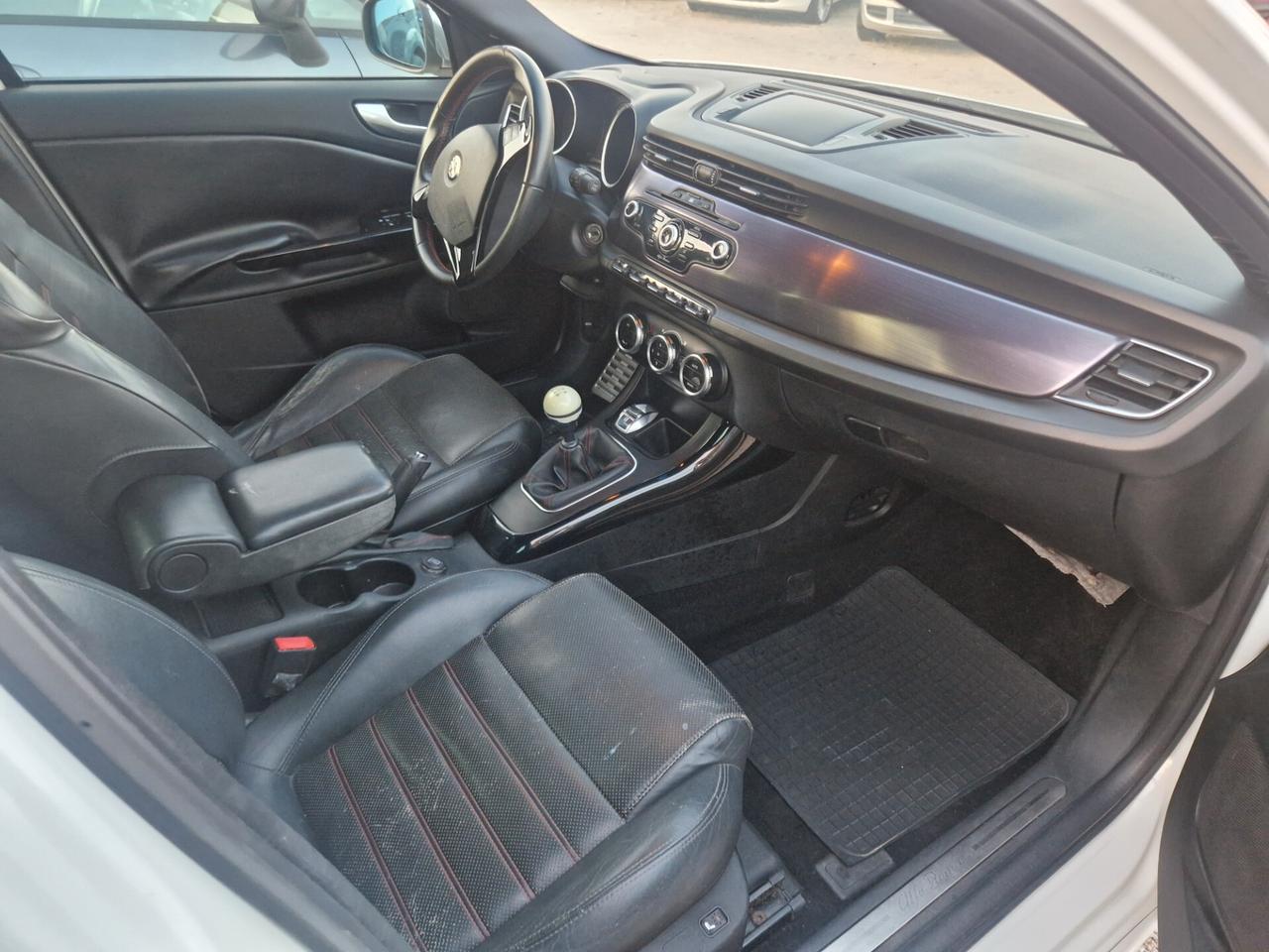Alfa Romeo Giulietta 1.6 105 CV - 2010