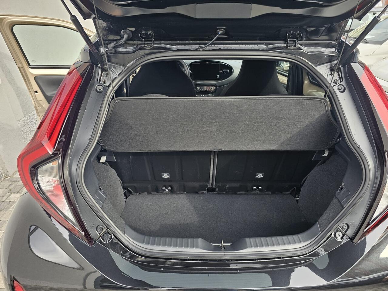 Toyota Aygo X 1.0 VVT-i 72 CV 5 porte Trend