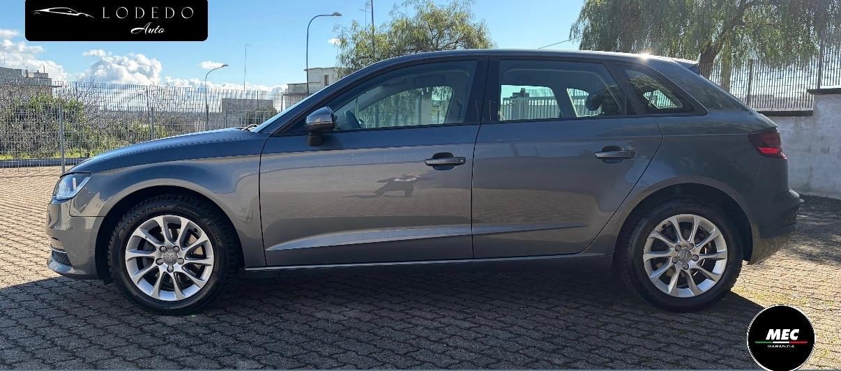 Audi A3 SPB Ultra 1.6 TDI navi-sensori- full- 2015