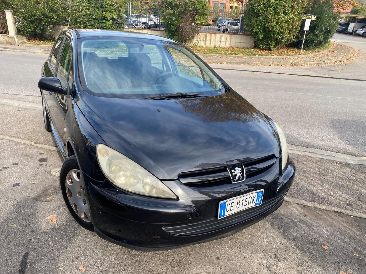 Peugeot 307 2.0 disel 5p. XR