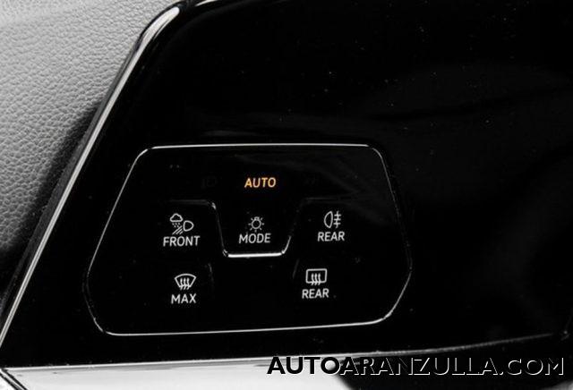 VOLKSWAGEN Golf 8 2.0 Edition Navi TDI 115CV Life - Fari Matrix IQ