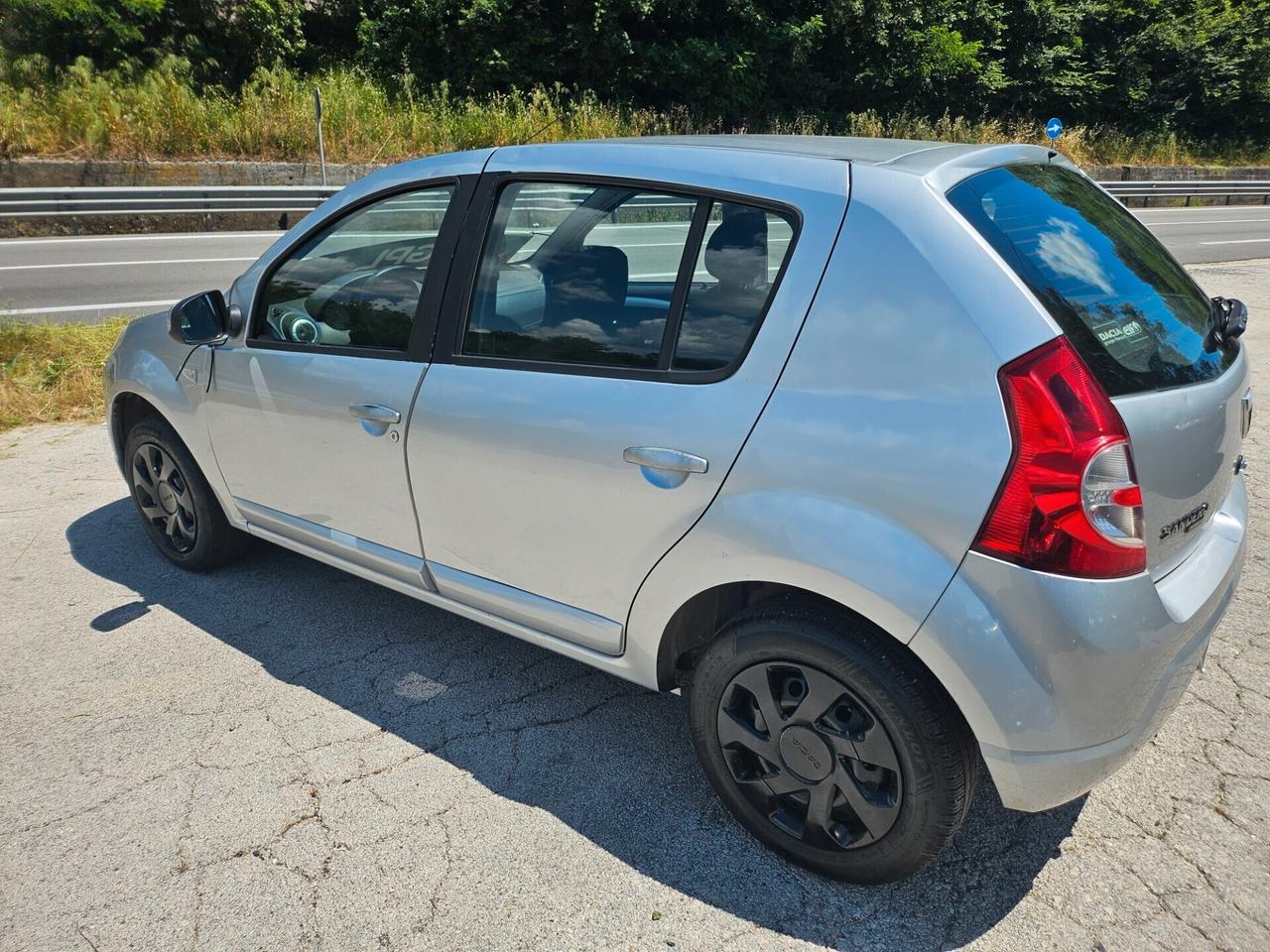 Dacia Sandero 1.4 8V GPL (CASA MADRE)NEOPATENTATI