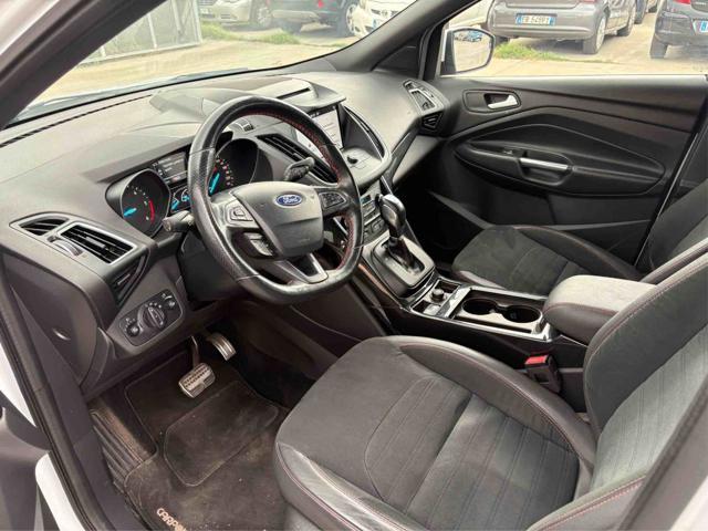 FORD Kuga 2.0 TDCI 180 CV S&S 4WD Powershift ST-Line