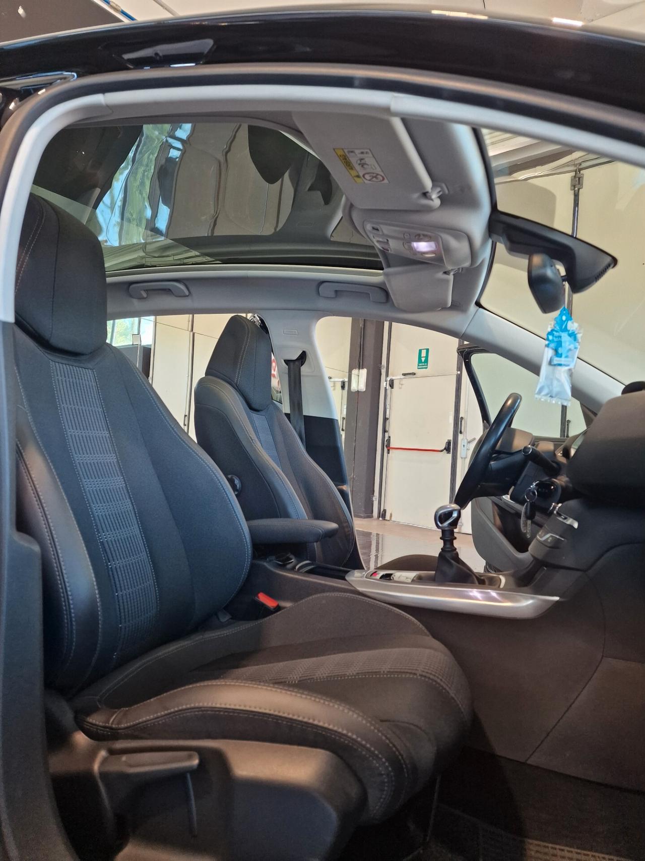 Peugeot 308 BlueHDi 130 S&S GT Line, 122 mila chilometri