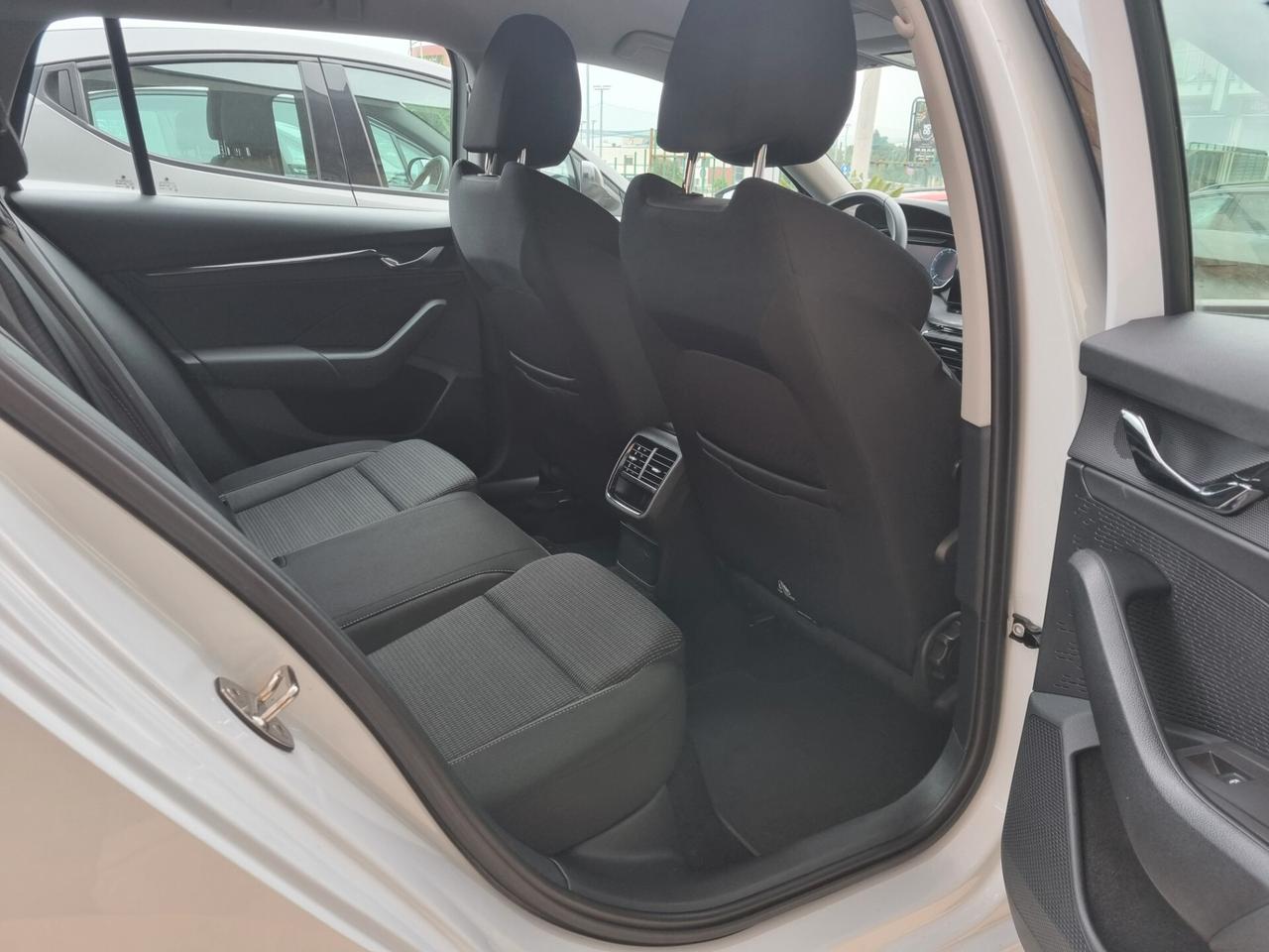 Skoda Octavia 2.0 TDI EVO SCR DSG Wagon Ambition