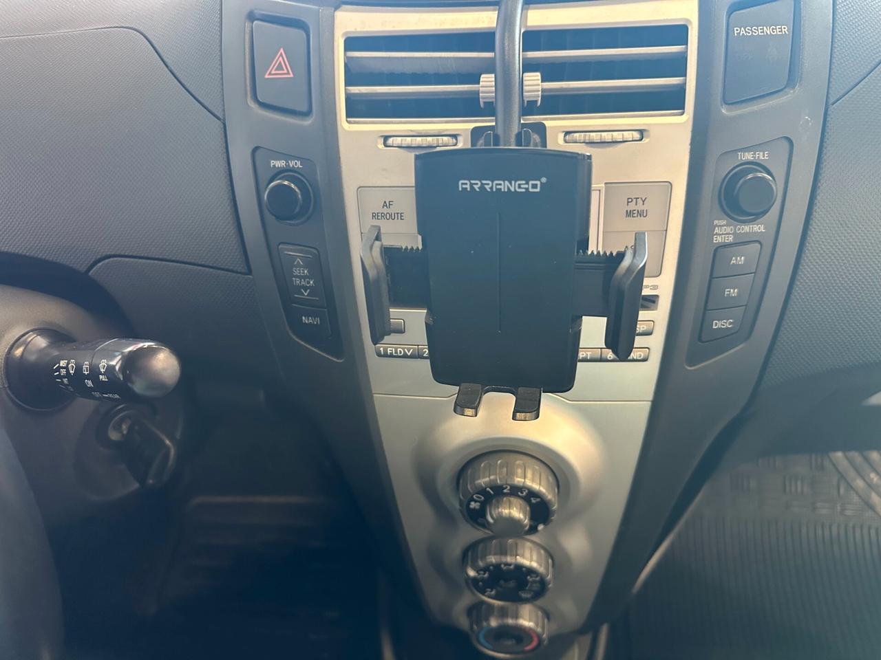 Toyota Yaris 1.4 D-4D 5 porte Sol