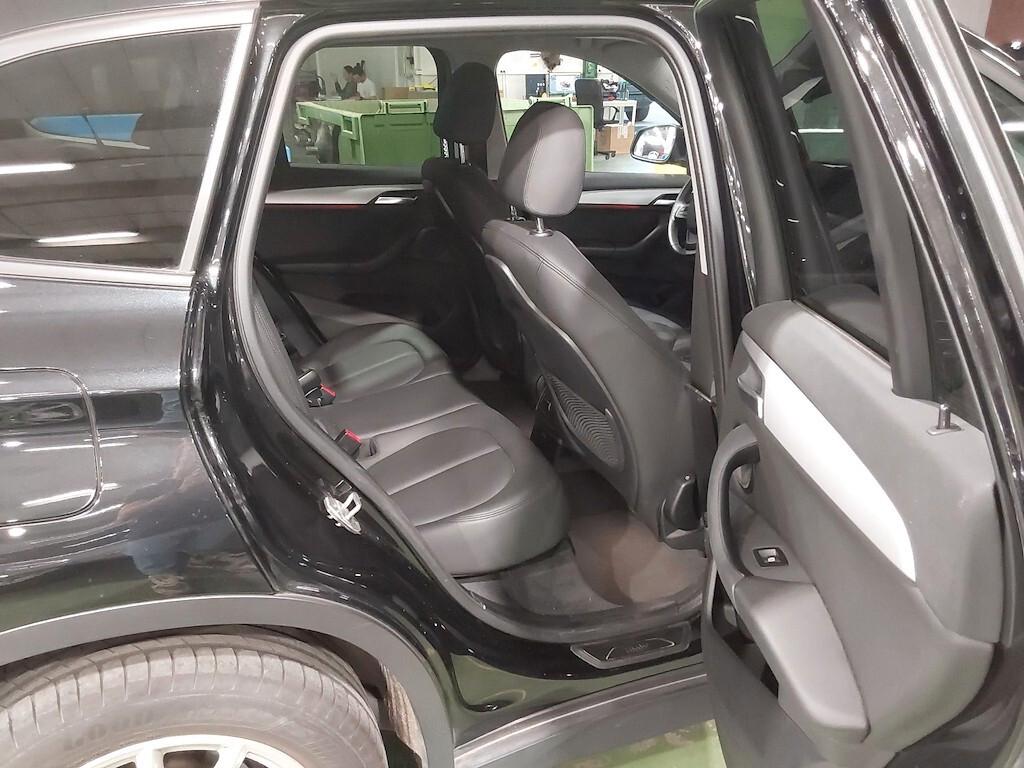 BMW X1 16D 115CV S-DRIVE 6M. BUSINESS ADVANTAGE ( FARI LED - NAVI - PDC - PELLE - AMBIENT LIGHTS )