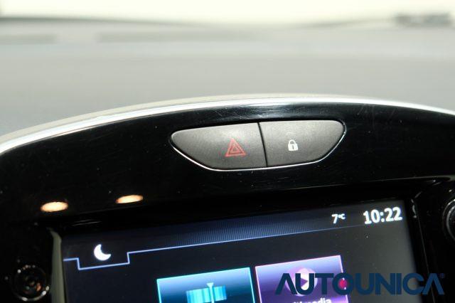 RENAULT Clio DCI 8V 90 CV 5 PORTE LIFE NEOPATENTATI